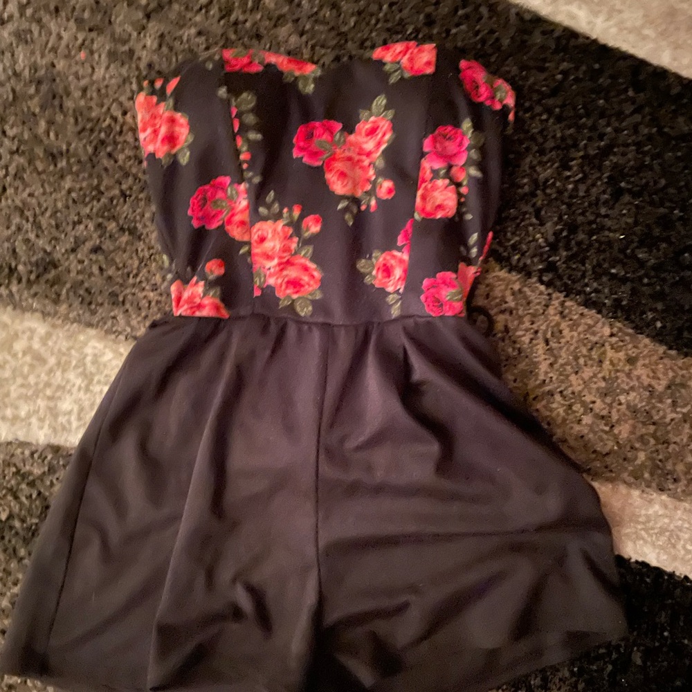 Strapless one piece